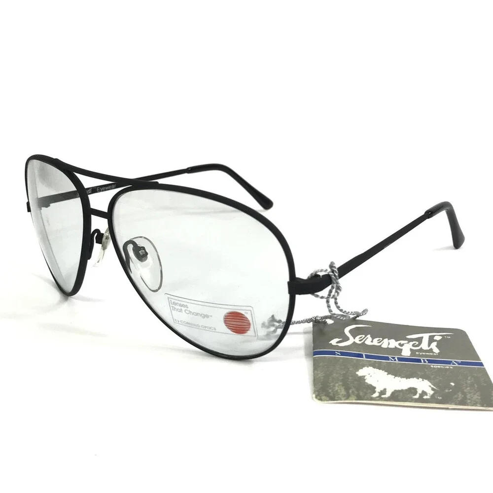 Vintage Serengeti Sunglasses Mens Matte Black Simba Species w/ Gray Photochromic